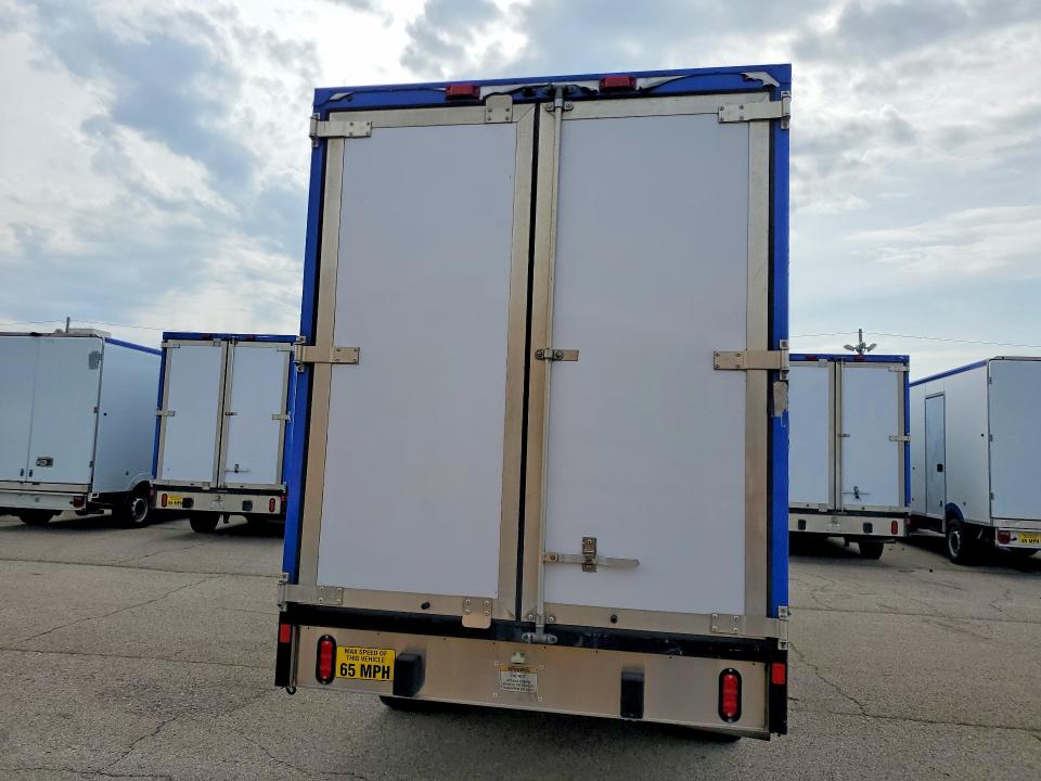2022 Ford Transit მანქანა იყიდება აუქციონზე, vin: 1FDBW5Z81NKA39667, აუქციონის ნომერი: 55902276