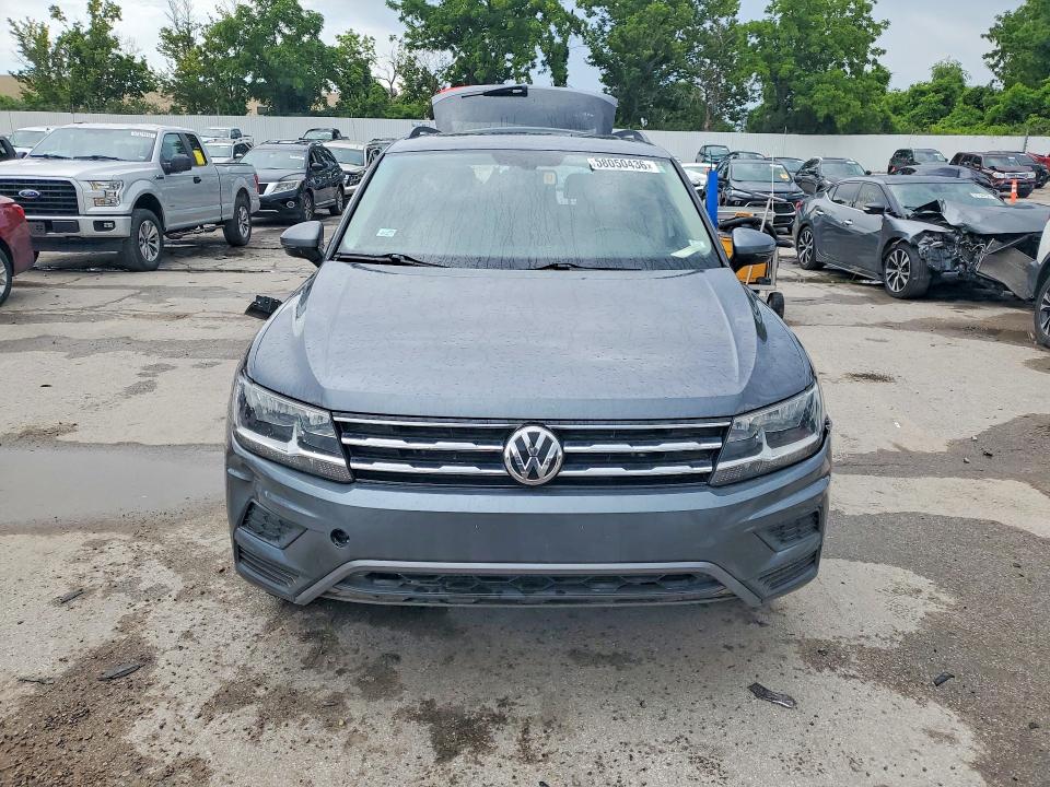 2020 Volkswagen Tiguan მანქანა იყიდება აუქციონზე, vin: 3VV3B7AX8LM069114, აუქციონის ნომერი: 58050436