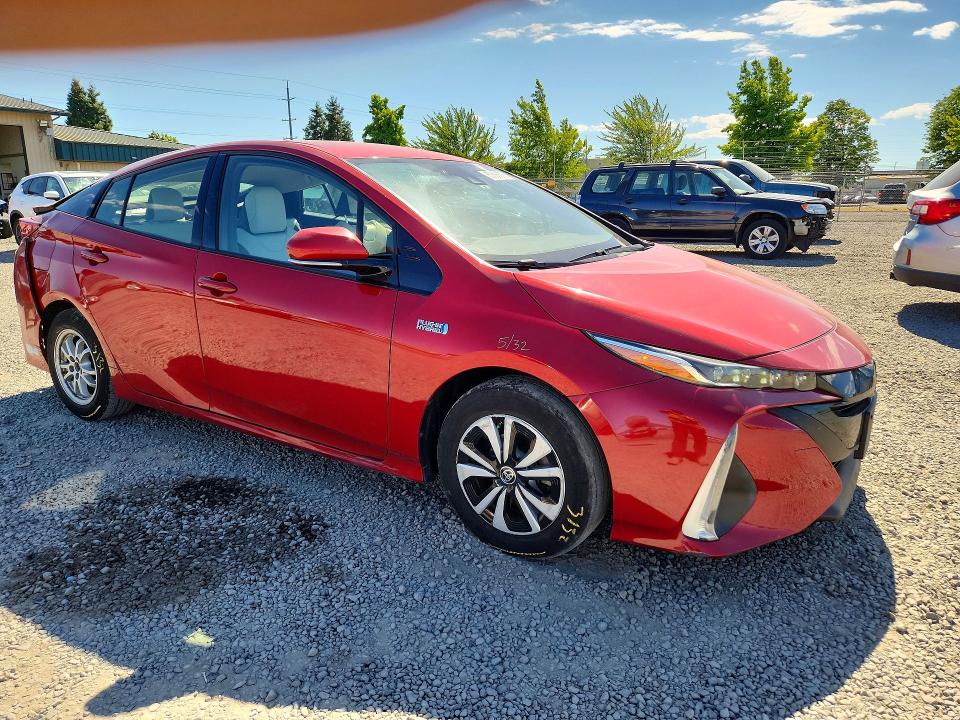 Продаж на аукціоні авто 2017 Toyota Prius Prime, vin: JTDKARFP4H3030286, номер лоту: 57886876