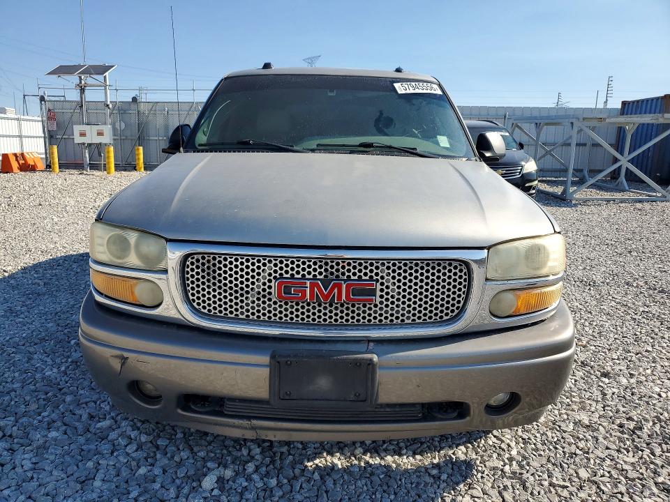 57945556 :رقم المزاد ، 1GKEK63U95J243068 vin ، 2005 Gmc Yukon مزاد بيع