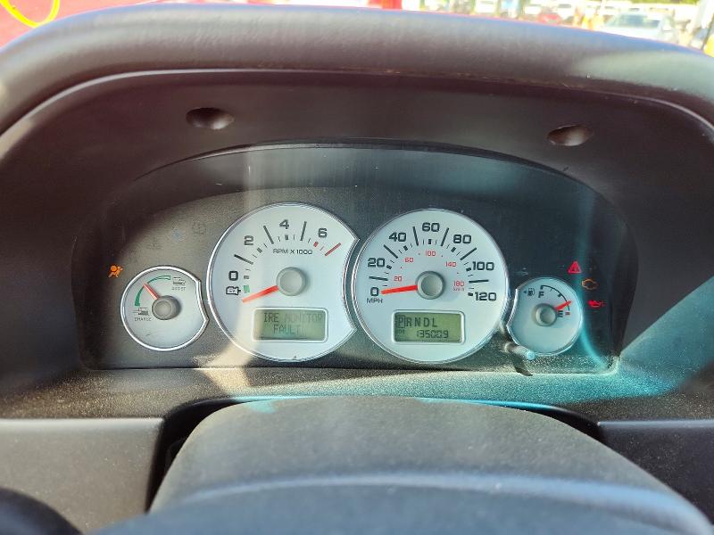 56785086 :رقم المزاد ، 1FMCU49H57KA35001 vin ، 2007 Ford Escape مزاد بيع