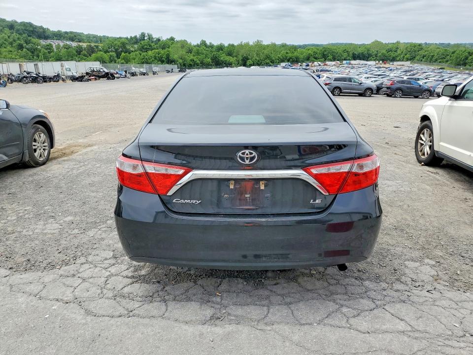 2017 Toyota Camry მანქანა იყიდება აუქციონზე, vin: 4T1BF1FK7HU748525, აუქციონის ნომერი: 56480156