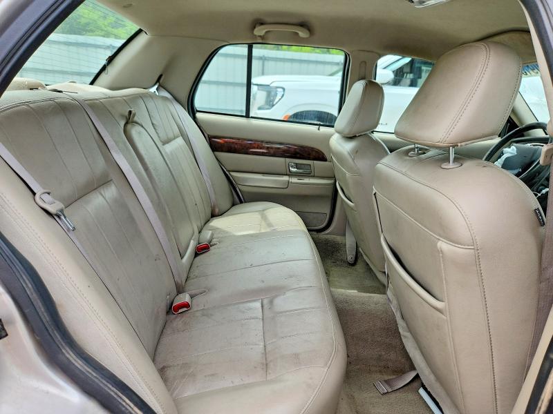58609136 :رقم المزاد ، 2MEBM7FV8AX612473 vin ، 2010 Mercury Grand Marquis مزاد بيع