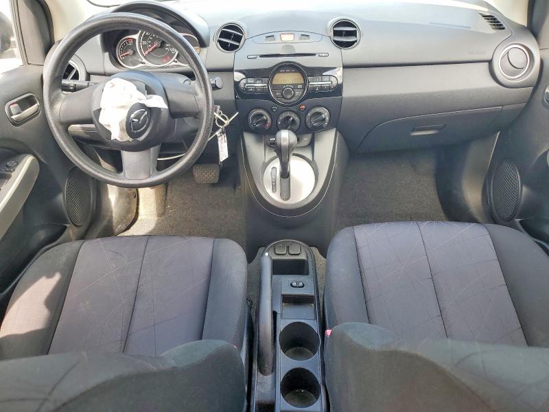 58586776 :رقم المزاد ، JM1DE1KZ9E0171826 vin ، 2014 Mazda Mazda2 مزاد بيع