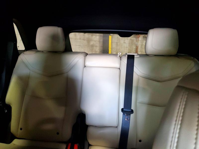 58100856 :رقم المزاد ، 1GYKNARS7HZ319563 vin ، 2017 Cadillac Xt5 مزاد بيع