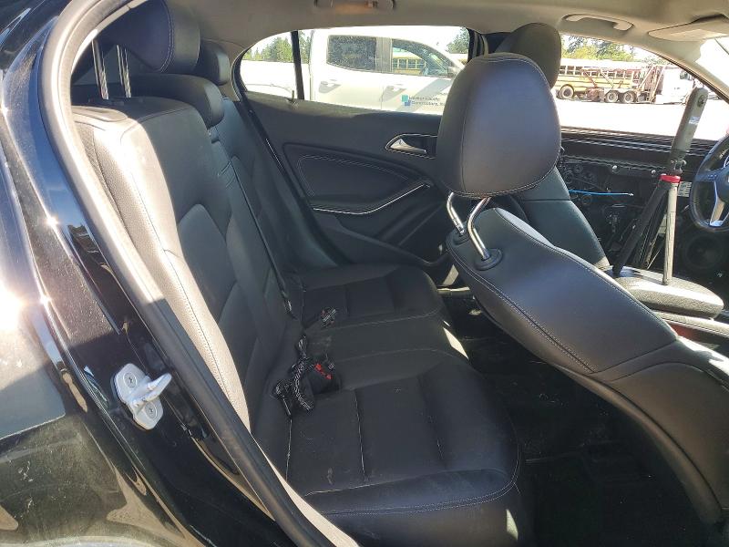 2015 Mercedes-benz Gla მანქანა იყიდება აუქციონზე, vin: WDCTG4EB7FJ174347, აუქციონის ნომერი: 57022486