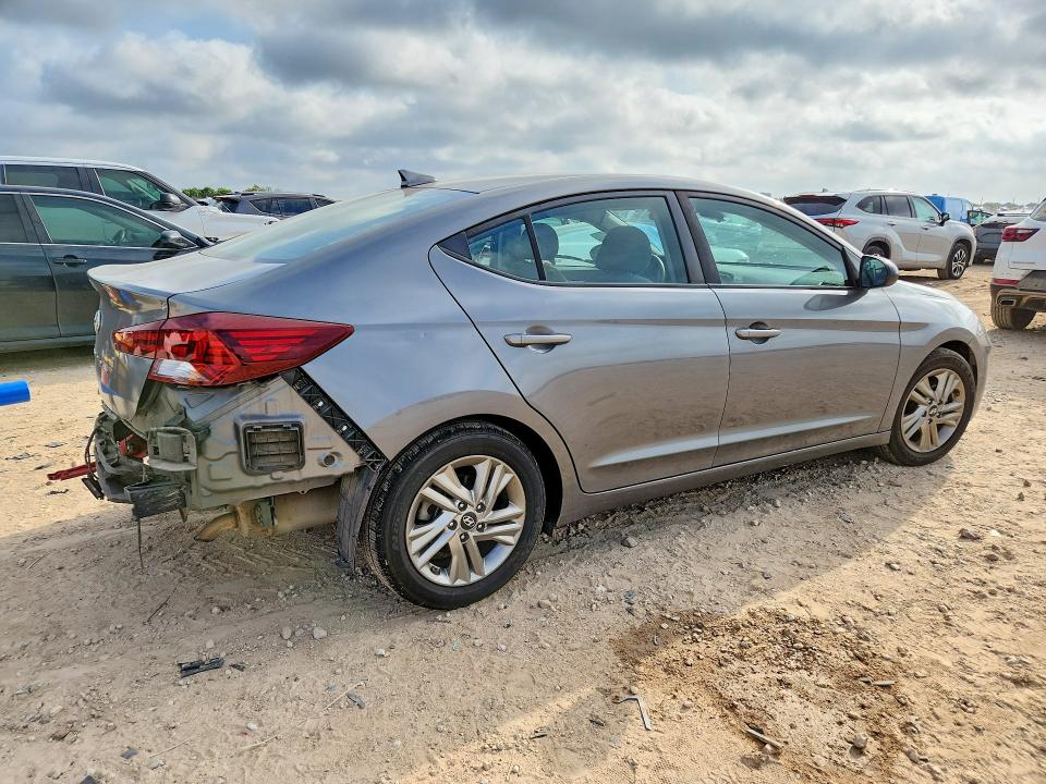 2019 Hyundai Elantra მანქანა იყიდება აუქციონზე, vin: 5NPD84LF6KH468256, აუქციონის ნომერი: 58332426