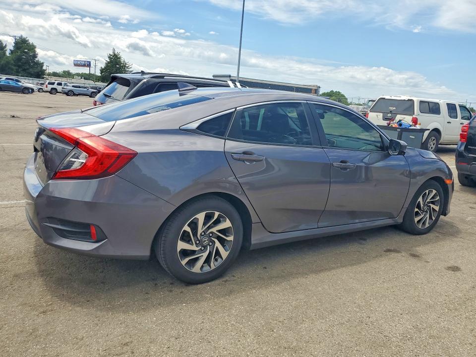 2018 Honda Civic მანქანა იყიდება აუქციონზე, vin: 19XFC2F71JE035821, აუქციონის ნომერი: 57296266
