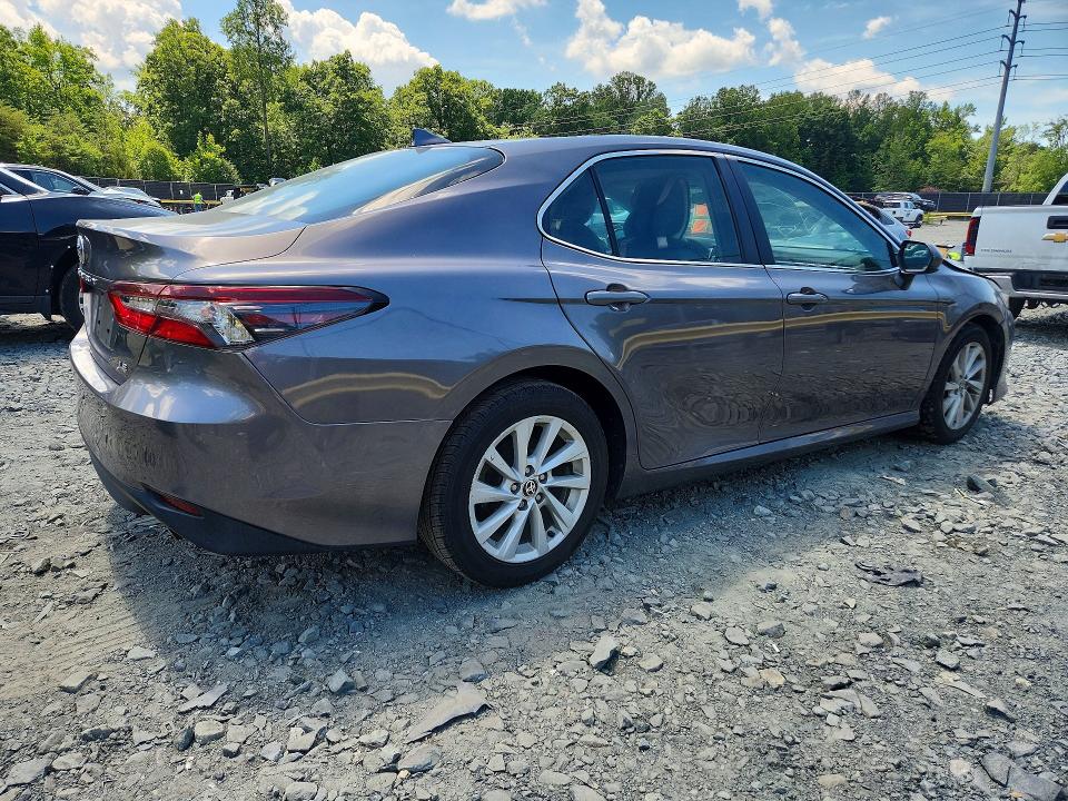 Продаж на аукціоні авто 2022 Toyota Camry, vin: 4T1C11AK5NU004203, номер лоту: 57784926