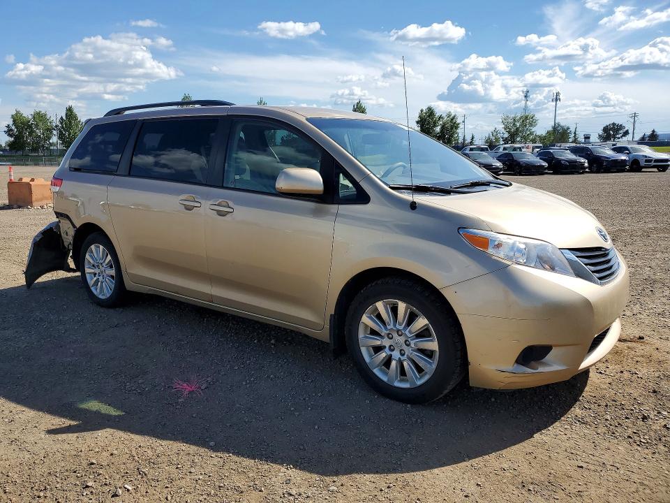 2011 Toyota Sienna მანქანა იყიდება აუქციონზე, vin: 5TDJK3DC2BS009593, აუქციონის ნომერი: 58142436