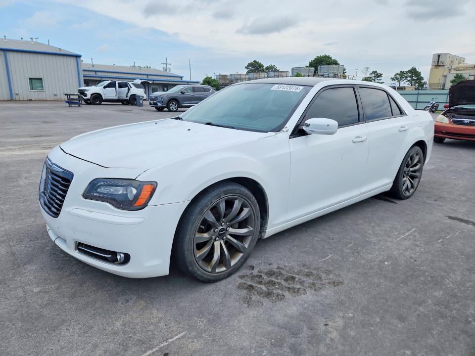 2014 Chrysler 300 მანქანა იყიდება აუქციონზე, vin: 2C3CCABG1EH272729, აუქციონის ნომერი: 59122076