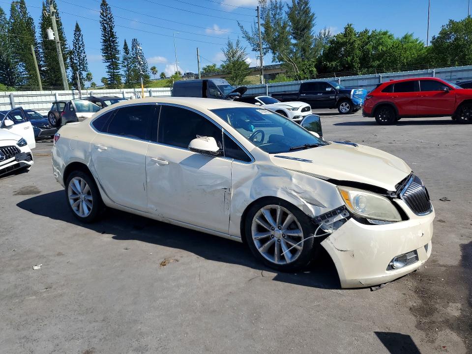 51924466 :رقم المزاد ، 1G4PR5SK3F4193094 vin ، 2015 Buick Verano مزاد بيع