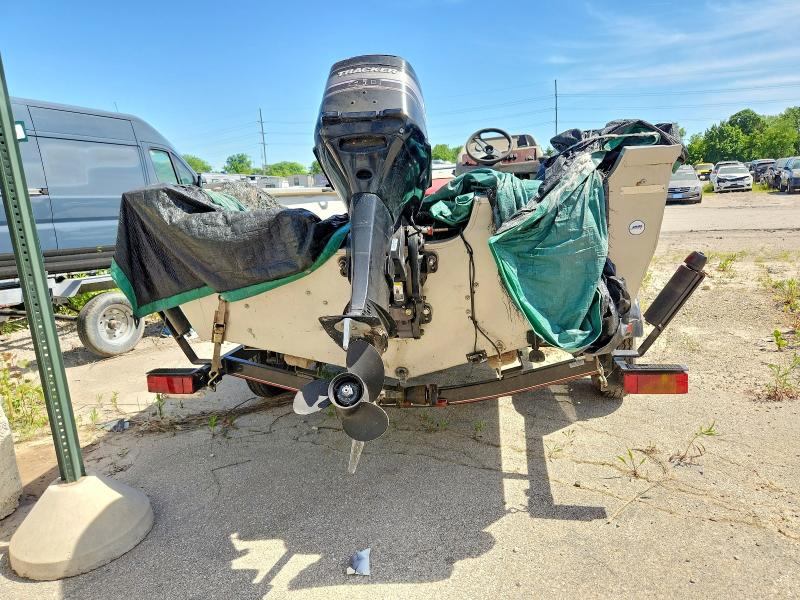 2003 Tracker Boat მანქანა იყიდება აუქციონზე, vin: BUJ16804203, აუქციონის ნომერი: 55718976