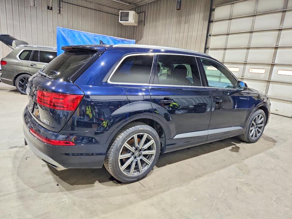 2018 Audi Q7 მანქანა იყიდება აუქციონზე, vin: WA1LAAF70JD003120, აუქციონის ნომერი: 55060396