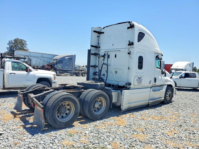 Продаж на аукціоні авто 2018 Freightliner Cascadia 125, vin: 1FUJGLDR5JLJC9625, номер лоту: 56982216