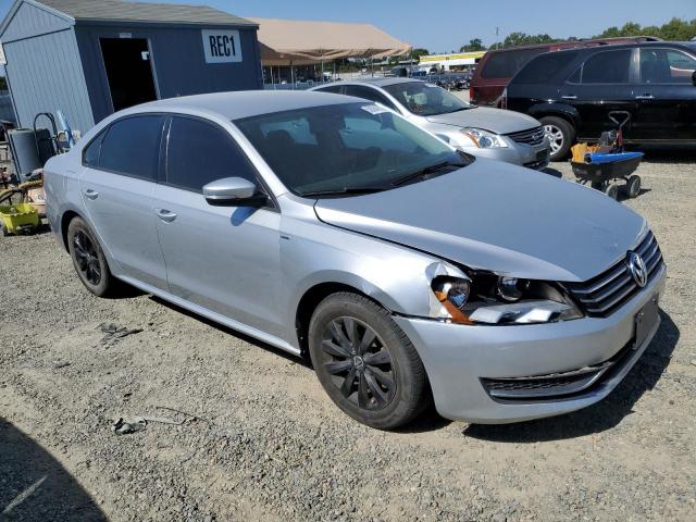 58364973 :رقم المزاد ، 1VWAT7A31FC097033 vin ، 2015 Volkswagen Passat S مزاد بيع