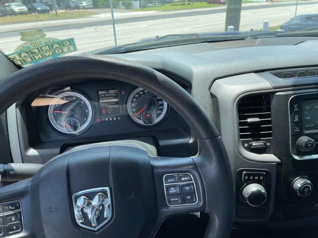 61271623 :رقم المزاد ، 3C6RR6KG2JG249849 vin ، 2018 Ram 1500 St مزاد بيع