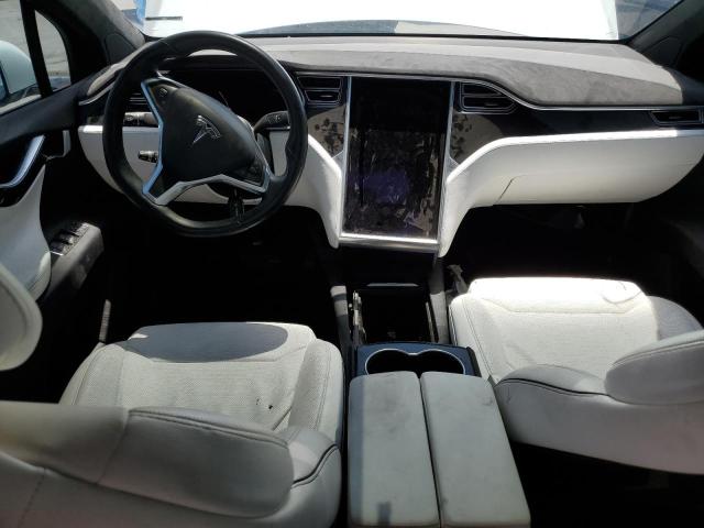59815453 :رقم المزاد ، 5YJXCAE21HF035536 vin ، 2017 Tesla Model X مزاد بيع
