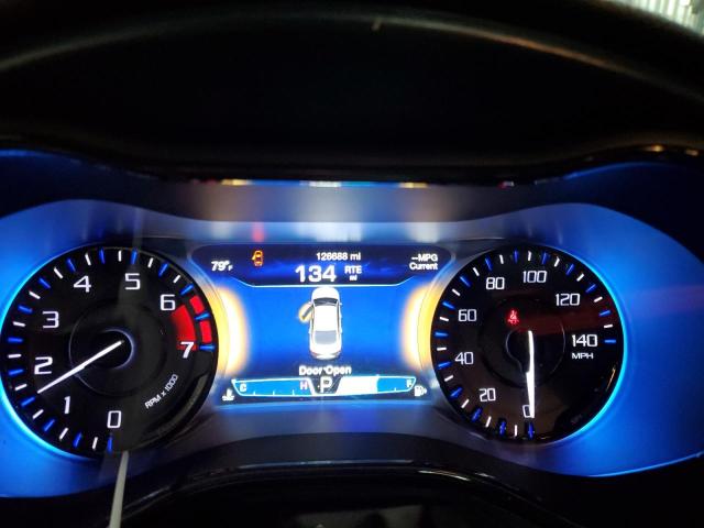 60563923 :رقم المزاد ، 1C3CCCBB4FN674219 vin ، 2015 Chrysler 200 S مزاد بيع