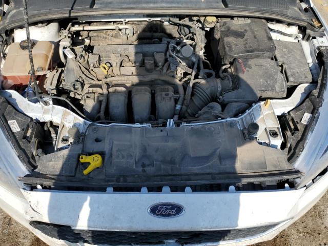 61369313 :رقم المزاد ، 1FADP3F27GL320163 vin ، 2016 Ford Focus Se مزاد بيع