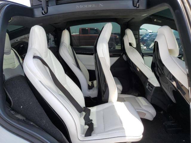59815453 :رقم المزاد ، 5YJXCAE21HF035536 vin ، 2017 Tesla Model X مزاد بيع
