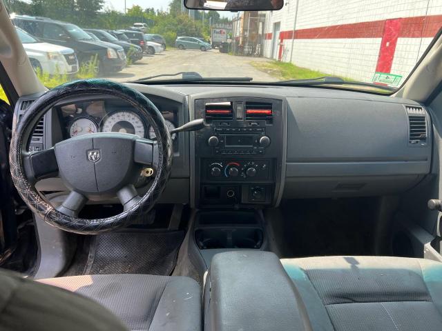 2005 Dodge Dakota Quad მანქანა იყიდება აუქციონზე, vin: 1D7HW28K45S263919, აუქციონის ნომერი: 61903013