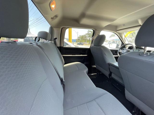 61271623 :رقم المزاد ، 3C6RR6KG2JG249849 vin ، 2018 Ram 1500 St مزاد بيع