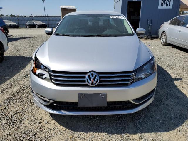 58364973 :رقم المزاد ، 1VWAT7A31FC097033 vin ، 2015 Volkswagen Passat S مزاد بيع