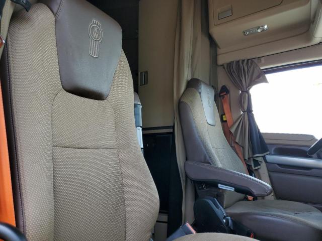Продаж на аукціоні авто 2020 Kenworth Construction, vin: 1XKYD49X4LJ307009, номер лоту: 63356684