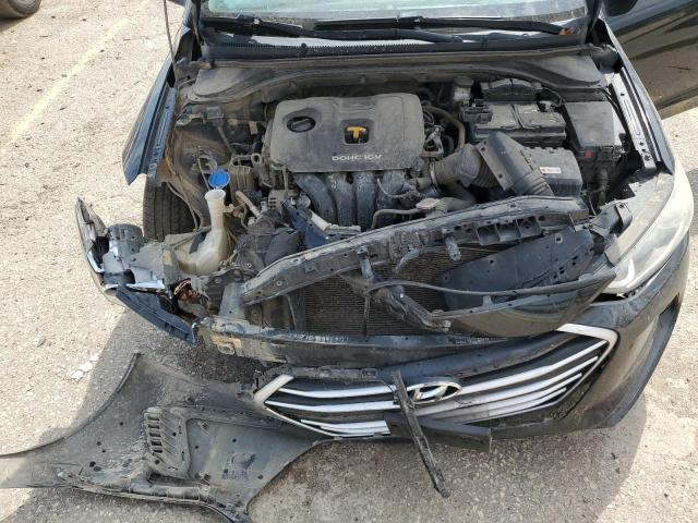 65067524 :رقم المزاد ، 5NPD84LF7JH245402 vin ، 2018 Hyundai Elantra مزاد بيع