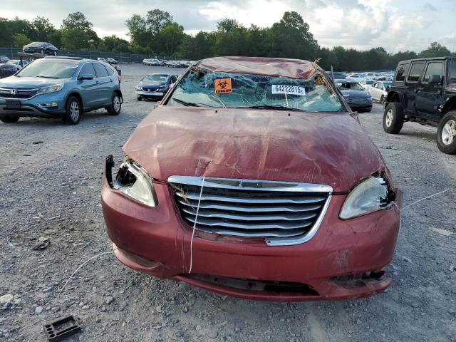93716605 :رقم المزاد ، 1C3BC1FG0BN600649 vin ، 2011 Chrysler 200 Tourin مزاد بيع