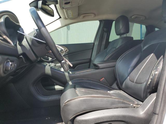 2015 Chrysler 200 C მანქანა იყიდება აუქციონზე, vin: 1C3CCCEG3FN643258, აუქციონის ნომერი: 66719515