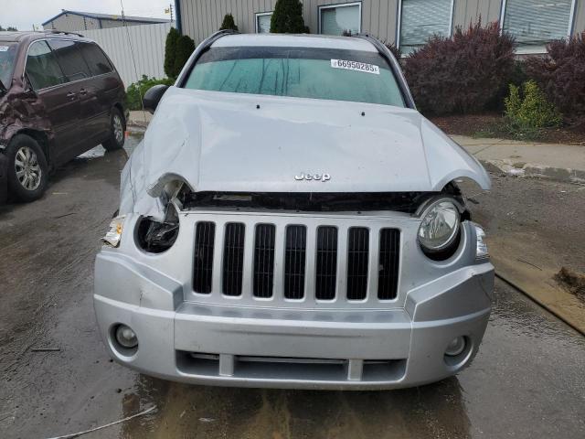 2007 Jeep Compass მანქანა იყიდება აუქციონზე, vin: 1J8FF47W27D131727, აუქციონის ნომერი: 66950285