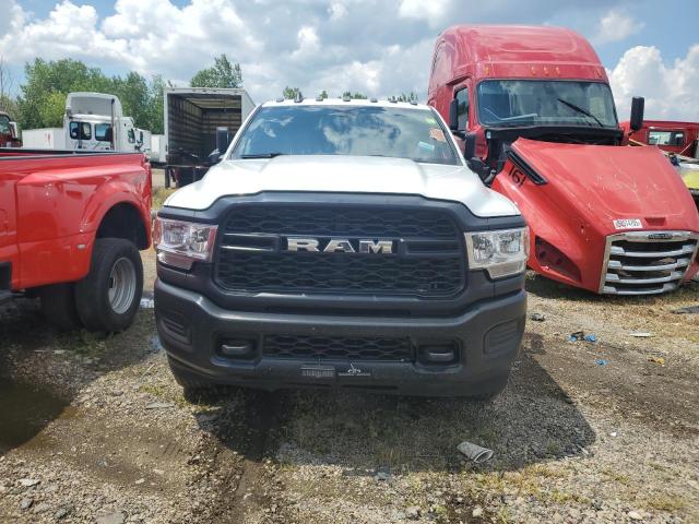 64092155 :رقم المزاد ، 3C63RRGL5NG379255 vin ، 2022 Ram 3500 Trade مزاد بيع
