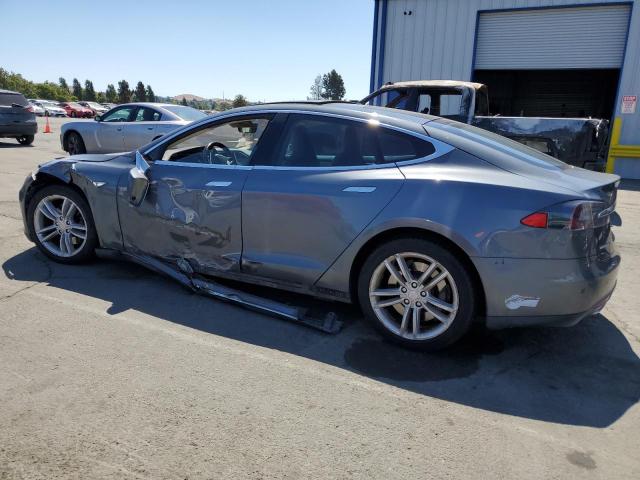 64055135 :رقم المزاد ، 5YJSA1DN2CFP01548 vin ، 2012 Tesla Model S مزاد بيع