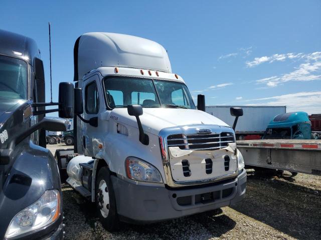 Продажа на аукционе авто 2018 Freightliner Cascadia 1, vin: 1FUBGAD96JLJV5406, номер лота: 62643555