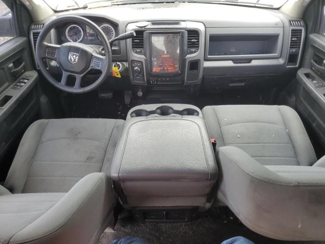 64279825 :رقم المزاد ، 3C6TR5CJ7JG339850 vin ، 2018 Ram 2500 مزاد بيع