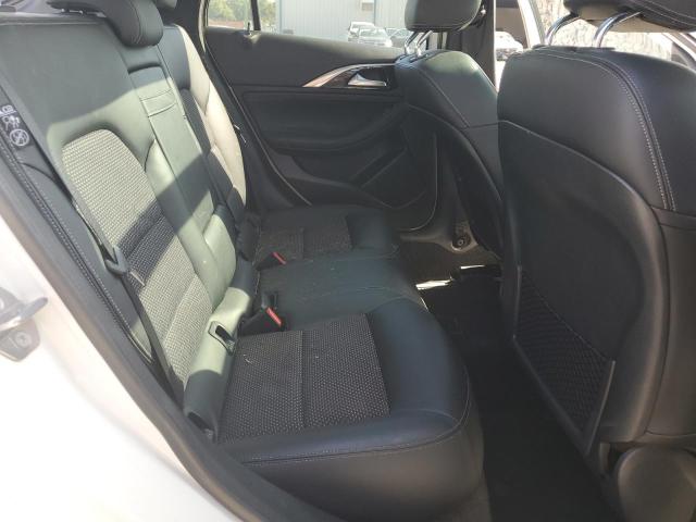 65634625 :رقم المزاد ، SJKCH5CP2JA004989 vin ، 2018 Infiniti Qx30 Pure مزاد بيع