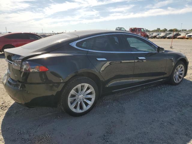 2018 Tesla Model S მანქანა იყიდება აუქციონზე, vin: 5YJSA1E27JF266754, აუქციონის ნომერი: 65561125