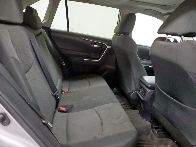 2021 Toyota Rav4 Xle მანქანა იყიდება აუქციონზე, vin: 2T3P1RFV7MW160994, აუქციონის ნომერი: 63311835