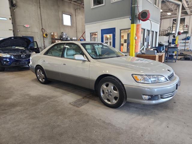 64628735 :رقم المزاد ، JT8BF28G410322399 vin ، 2001 Lexus Es 300 مزاد بيع