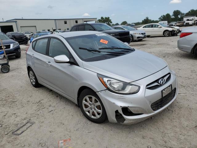 2013 Hyundai Accent მანქანა იყიდება აუქციონზე, vin: KMHCT5AE4DU089822, აუქციონის ნომერი: 65854715