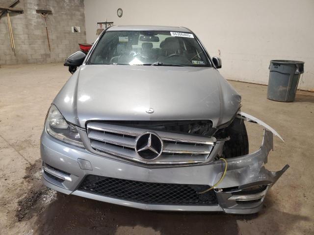 66306465 :رقم المزاد ، WDDGF8BB9CR225646 vin ، 2012 Mercedes-benz C مزاد بيع