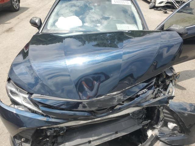 Продажа на аукционе авто 2018 Toyota Camry L, vin: 4T1B11HK8JU560713, номер лота: 64055515
