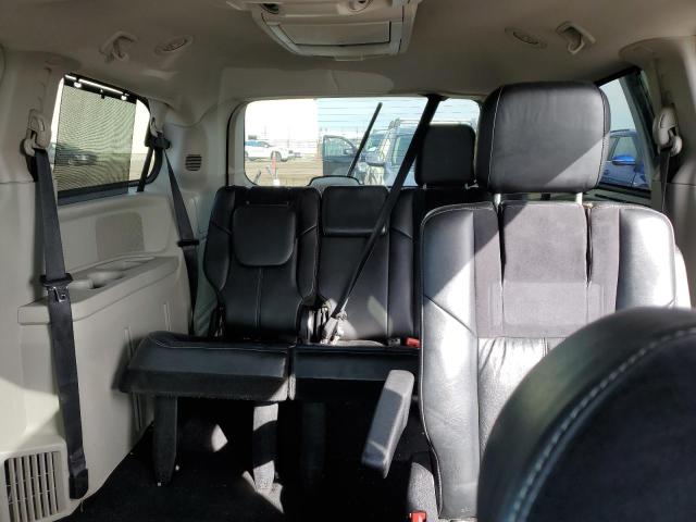 63835095 :رقم المزاد ، 2A4RR6DG0BR775523 vin ، 2011 Chrysler Town & Country مزاد بيع