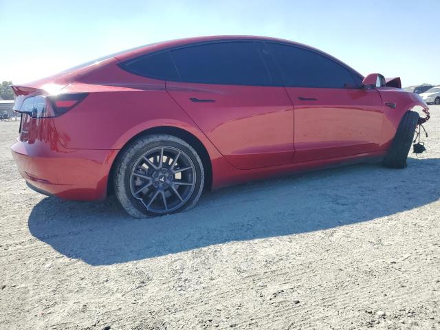 63930895 :رقم المزاد ، 5YJ3E1EB0NF354656 vin ، 2022 Tesla Model 3 مزاد بيع