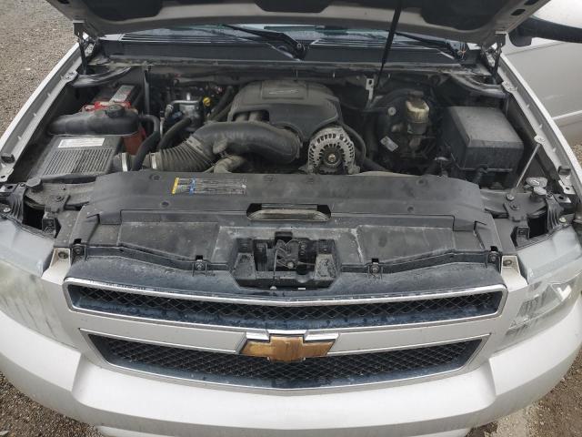 64218955 :رقم المزاد ، 1GNFK163X7J261370 vin ، 2007 Chevrolet Suburban K مزاد بيع