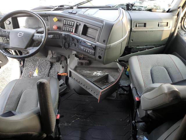 65983375 :رقم المزاد ، 4V4NC9EJ9RN635077 vin ، 2024 Volvo Vnl مزاد بيع