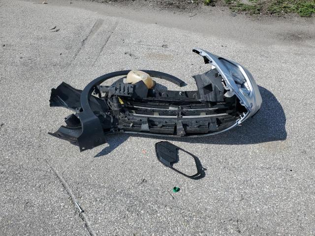 64321895 :رقم المزاد ، 1FMCU0GD5JUB46183 vin ، 2018 Ford Escape مزاد بيع