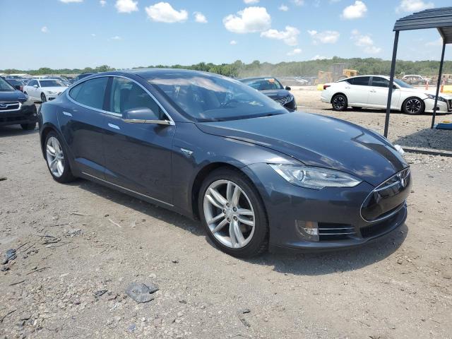 63155685 :رقم المزاد ، 5YJSA1S29FF096800 vin ، 2015 Tesla Model S 70 مزاد بيع